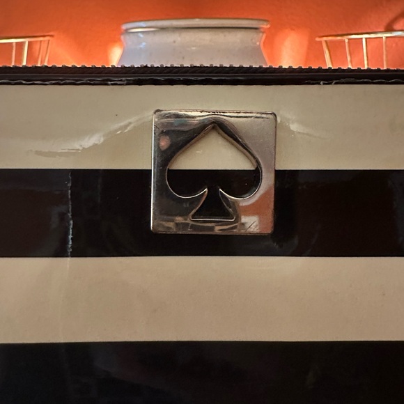 KATE SPADE Penn Valley Neda Patent Leather Stripe Zip-Around Wallet(NWOT) - Picture 2 of 10